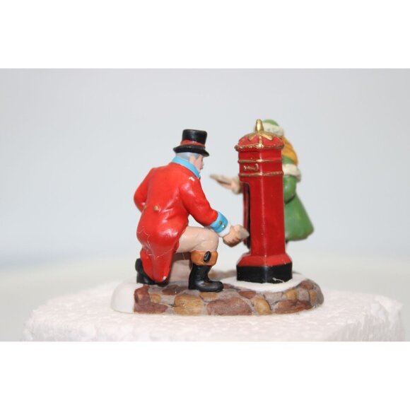 Dept 56 Dickens Village - One More Christmas Card to Post - Picture 3 of 4